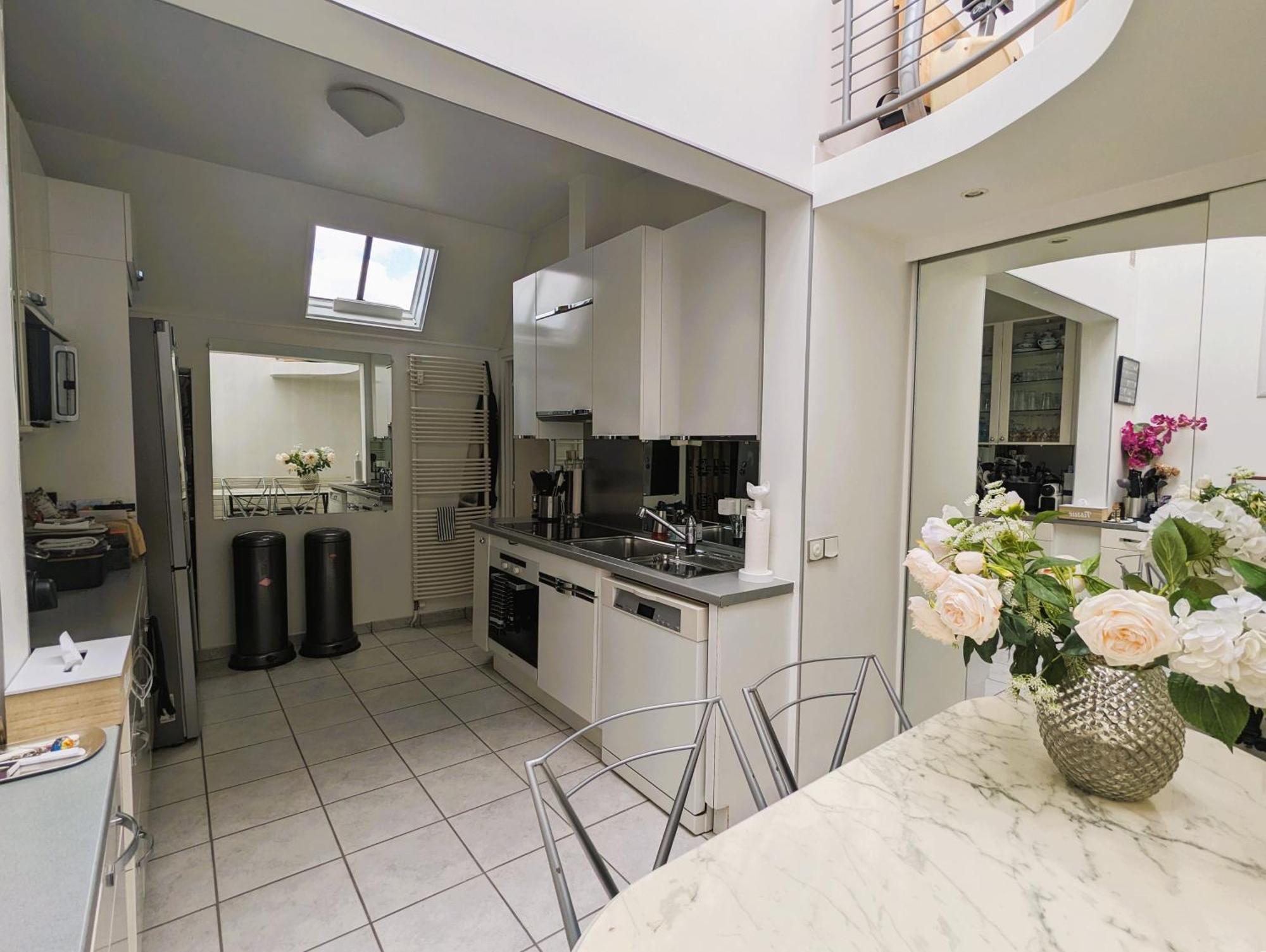 D'henri - Place Vendome Apartment
